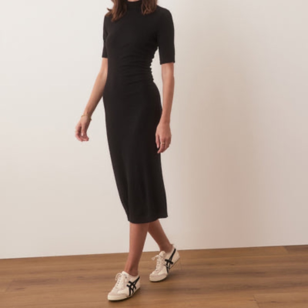 Marine Layer Isla Sweater Skirt (Small, Midnight) - Picture 5 of 6